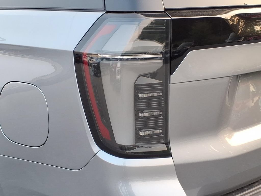 New 2026 Chevrolet Tahoe High Country AWD/4WD image 9
