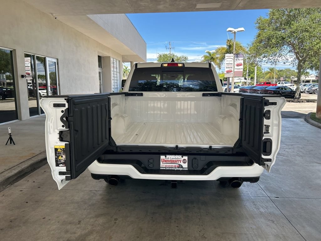 New 2025 RAM 1500 Big Horn AWD/4WD image 36