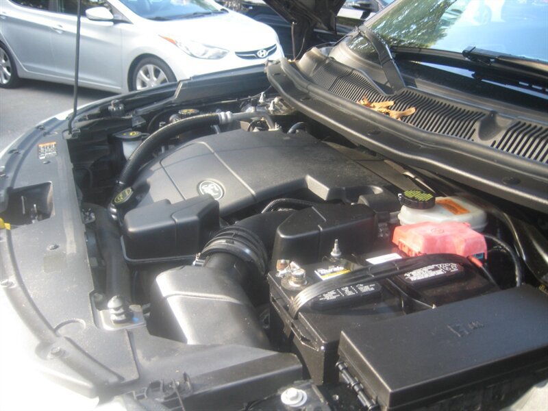Used 2015 Ford Explorer XLT FWD image 33