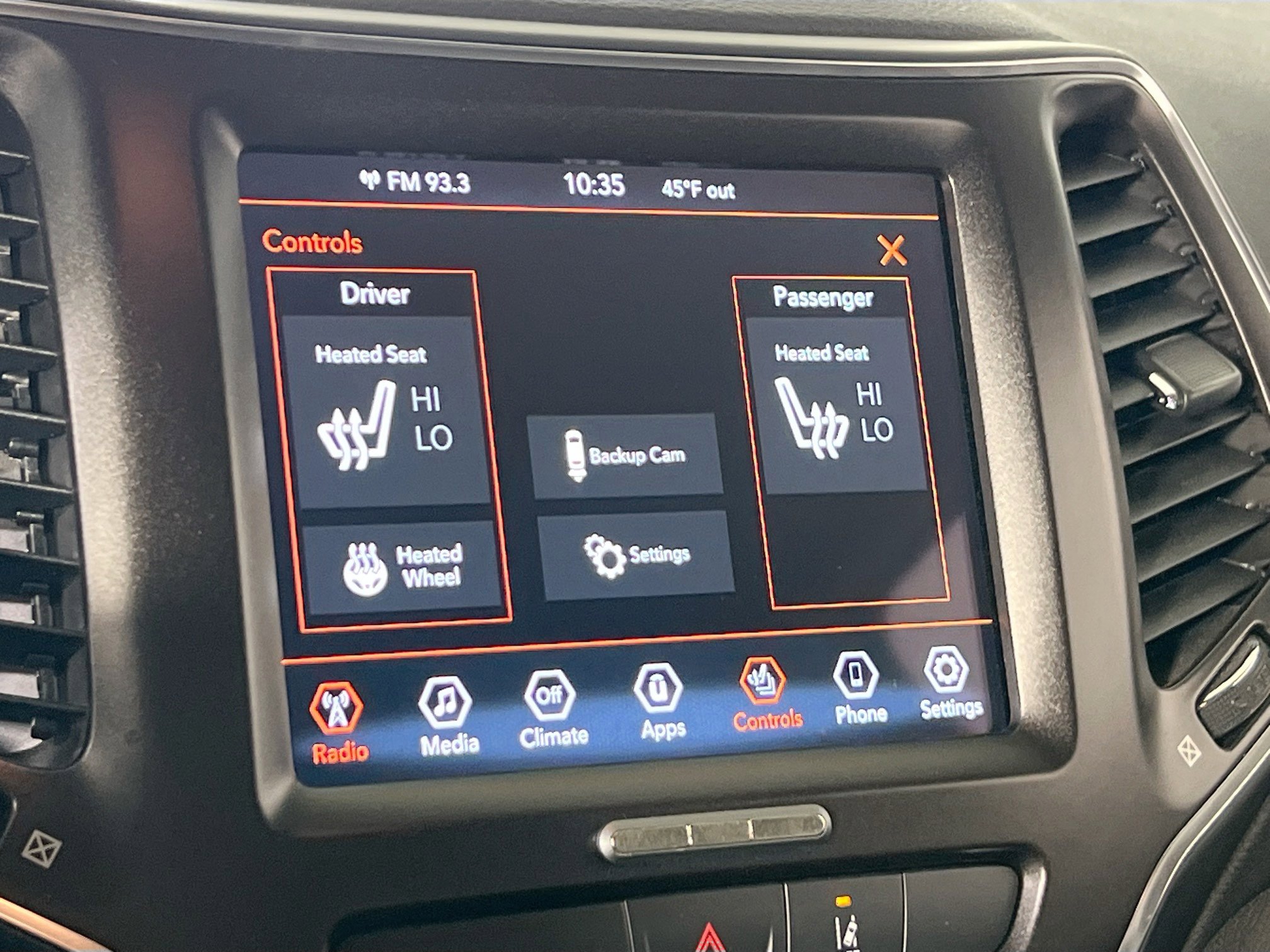 Used 2022 Jeep Cherokee Trailhawk image 19