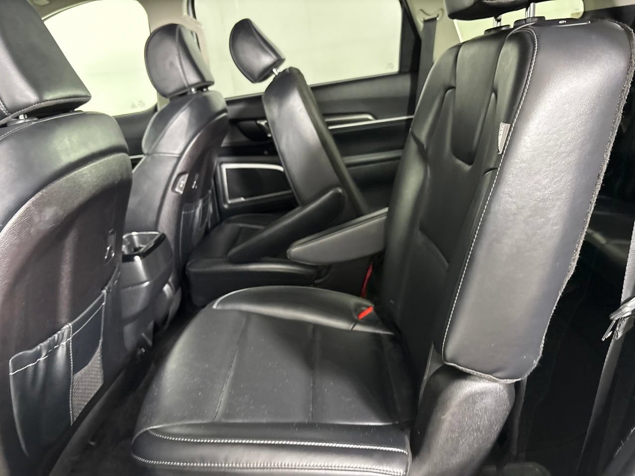 Used 2025 Kia Telluride S AWD/4WD image 28