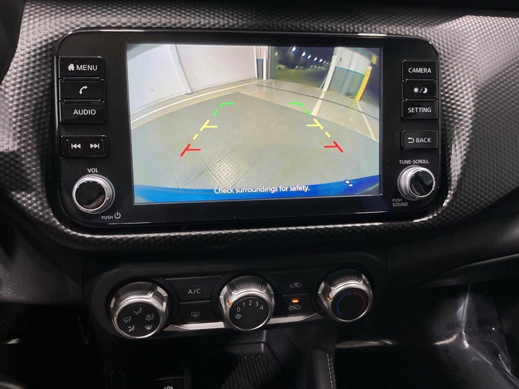 Used 2023 Nissan Kicks SV image 4