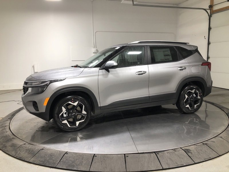 New 2026 Kia Seltos S image 4