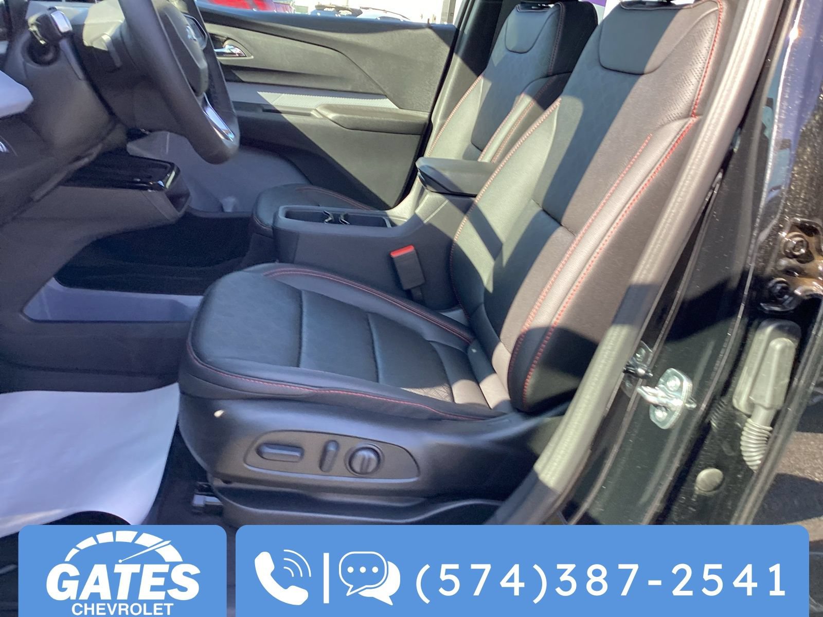 New 2027 Chevrolet Bolt RS w/ Technology Package FWD image 9