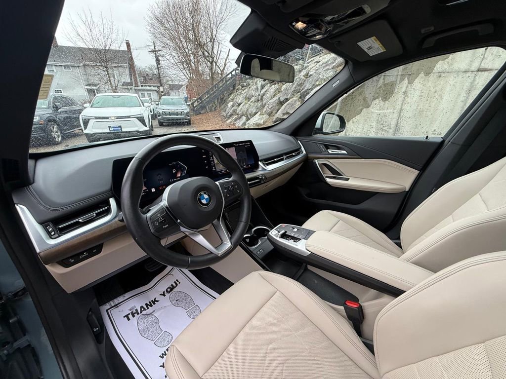 Used 2023 BMW X1 xDrive28i w/ Convenience Package AWD/4WD image 14