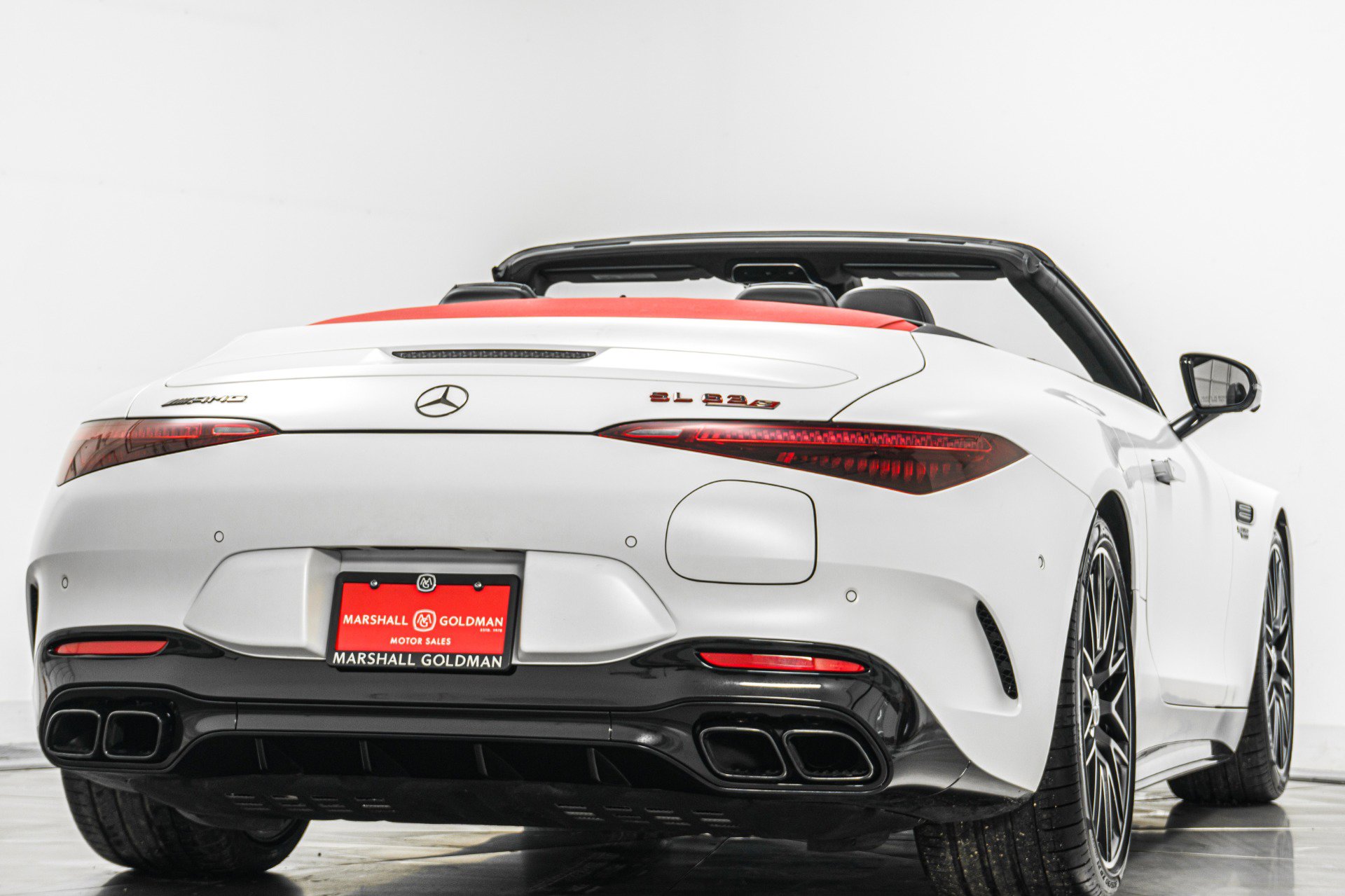 Used 2025 Mercedes-Benz SL 63 AMG S e Performance 4MATIC image 9