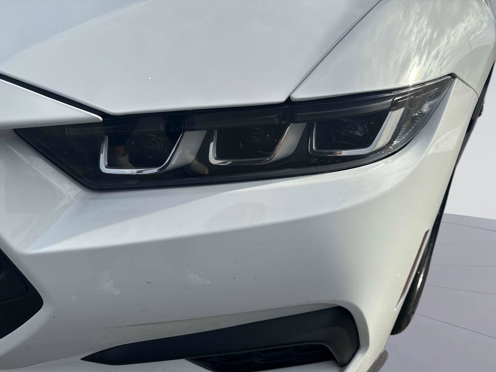 Used 2024 Ford Mustang Premium image 11