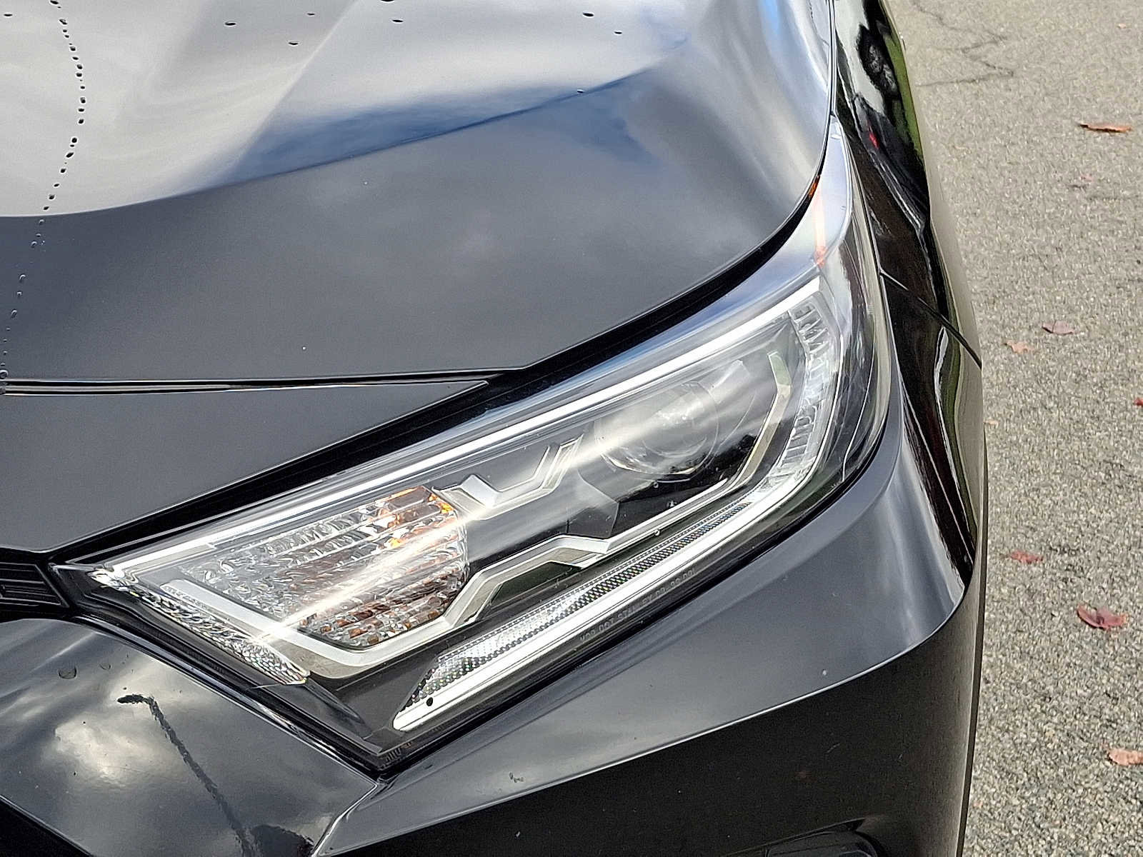 Certified 2021 Toyota RAV4 XLE w/ Convenience Package image 12