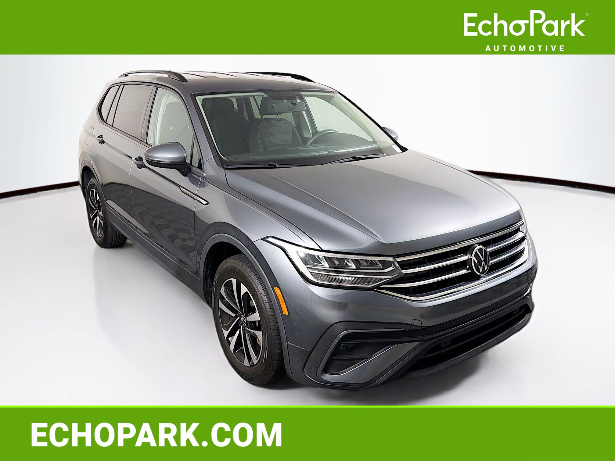 Used 2022 Volkswagen Tiguan S FWD image 1