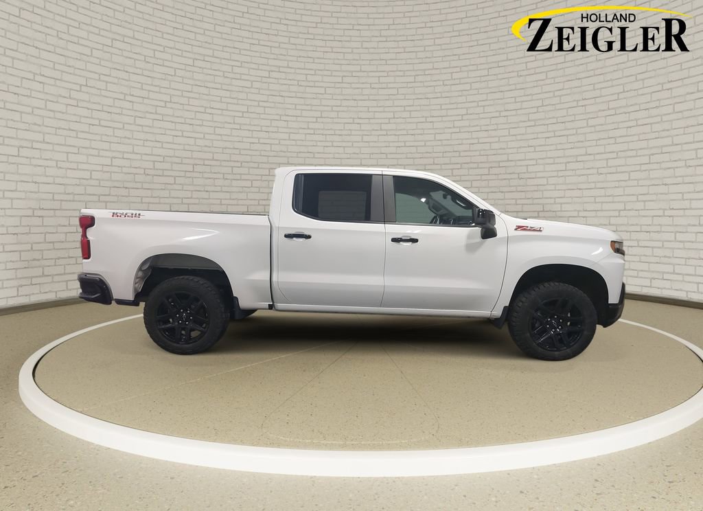 Used 2021 Chevrolet Silverado 1500 LT Trail Boss w/ Convenience Package II image 4