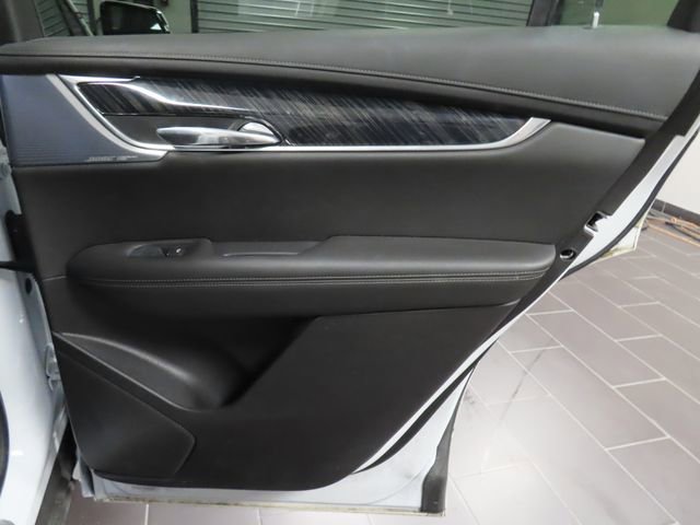 Certified 2023 Cadillac XT6 Premium Luxury w/ Technology Package image 13