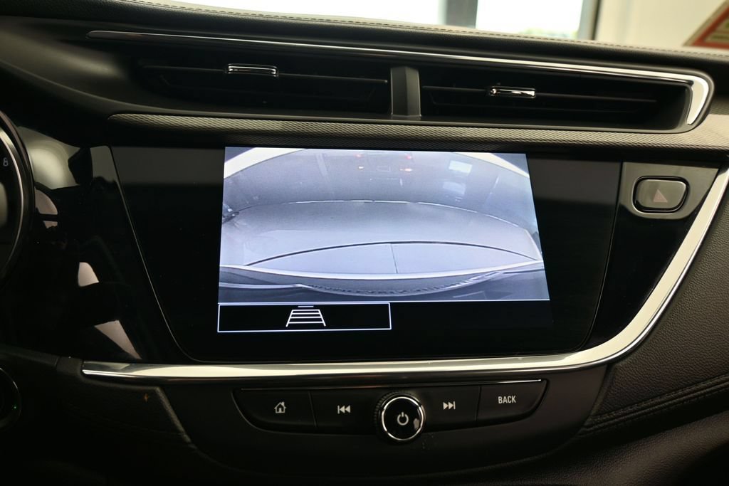 Used 2023 Buick Encore GX Preferred w/ Cold Weather Comfort Package FWD image 21