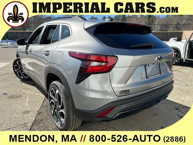 New 2026 Chevrolet Trax RS w/ Sunroof Package image 9