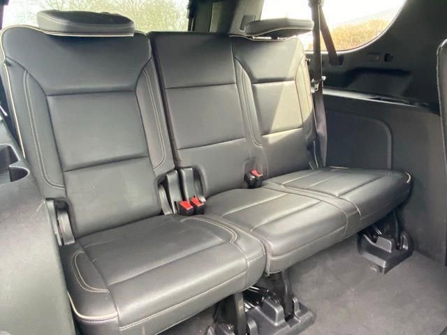 Used 2021 Chevrolet Suburban Premier image 28