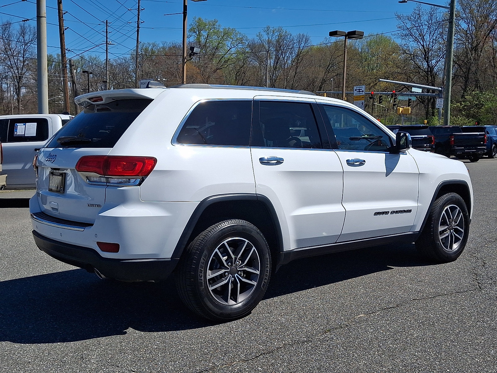 Used 2019 Jeep Grand Cherokee Limited image 6