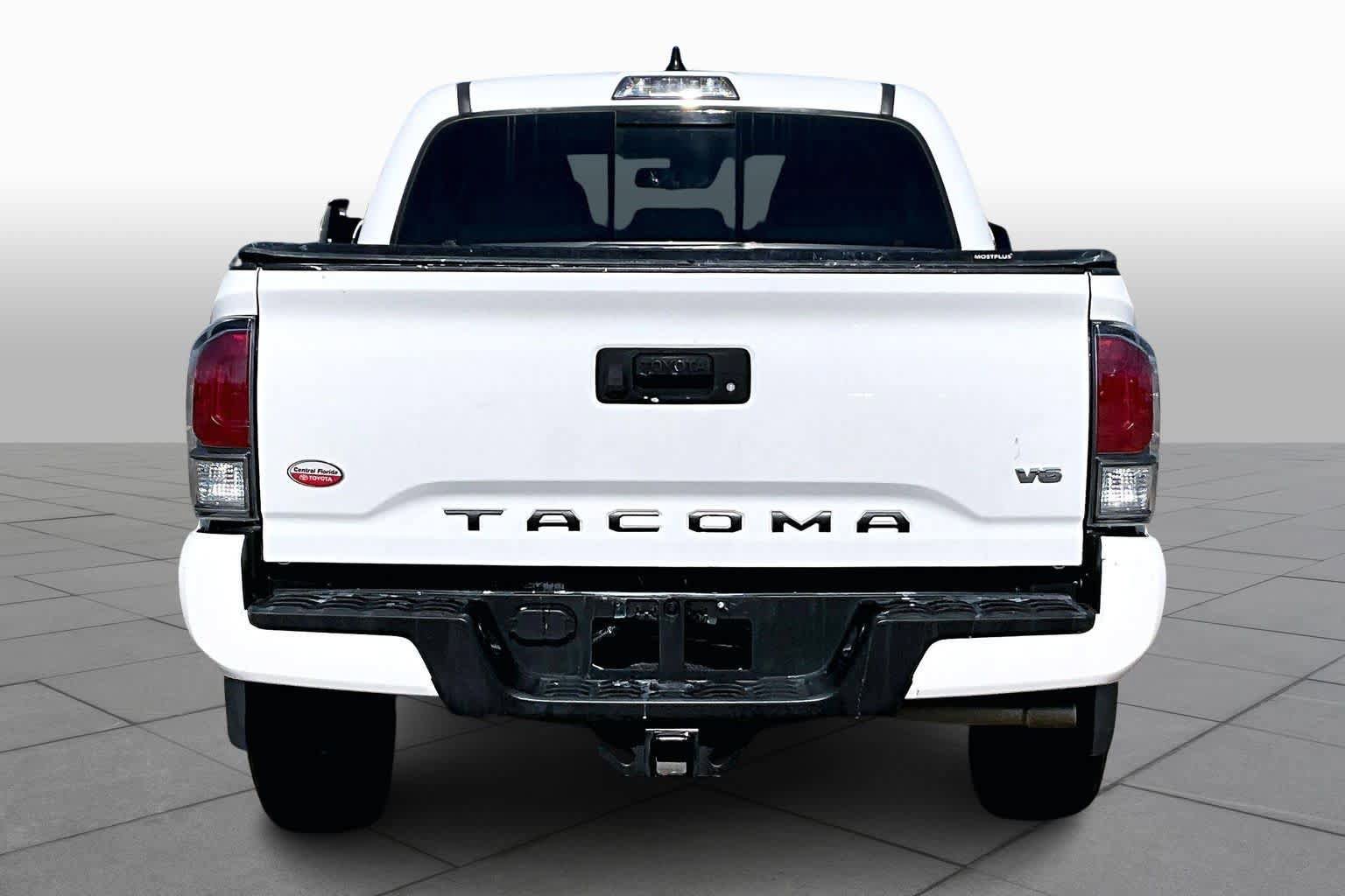 Used 2020 Toyota Tacoma TRD Sport RWD image 5