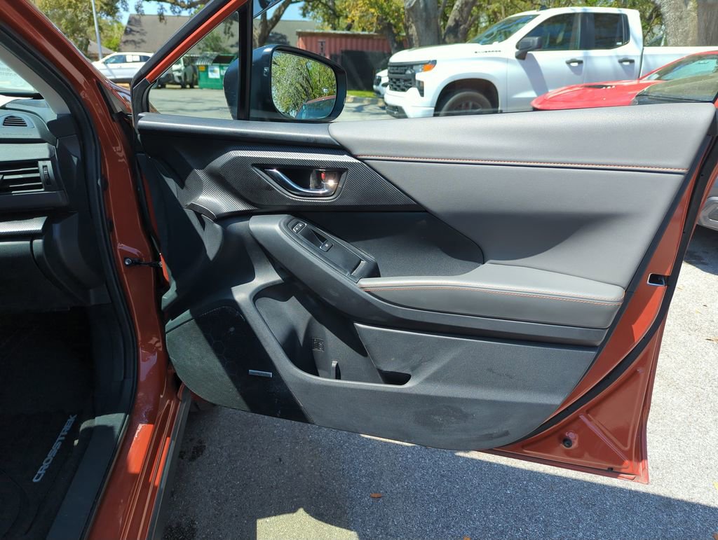 Used 2024 Subaru Crosstrek 2.5i Limited w/ Popular Package #4A image 34