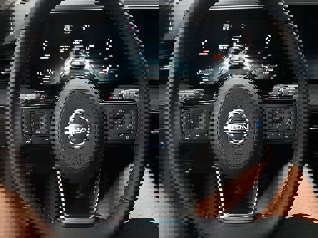 New 2026 Nissan Kicks SR image 14