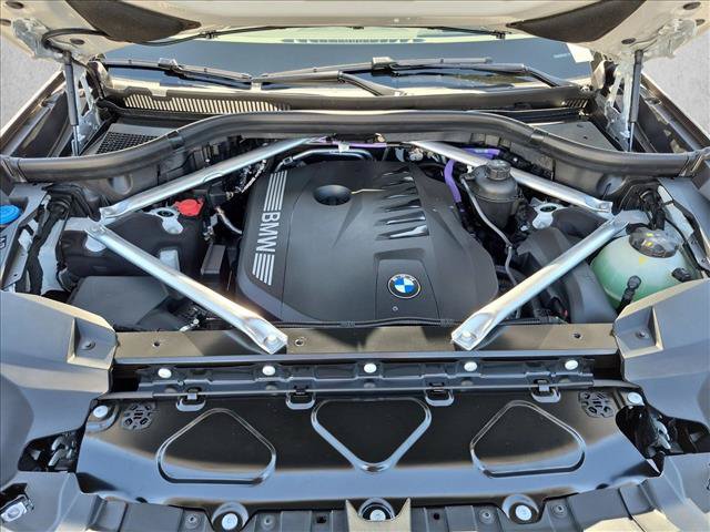 New 2027 BMW X7 xDrive40i w/ Executive Package AWD/4WD image 17