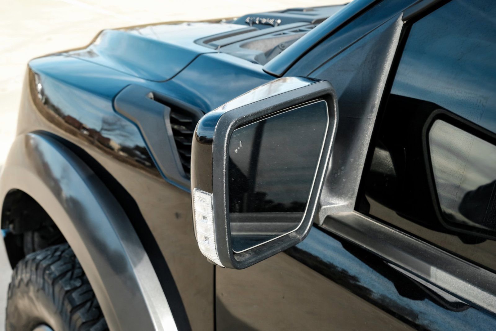 Used 2022 Ford F150 Raptor w/ Equipment Group 801A High image 41