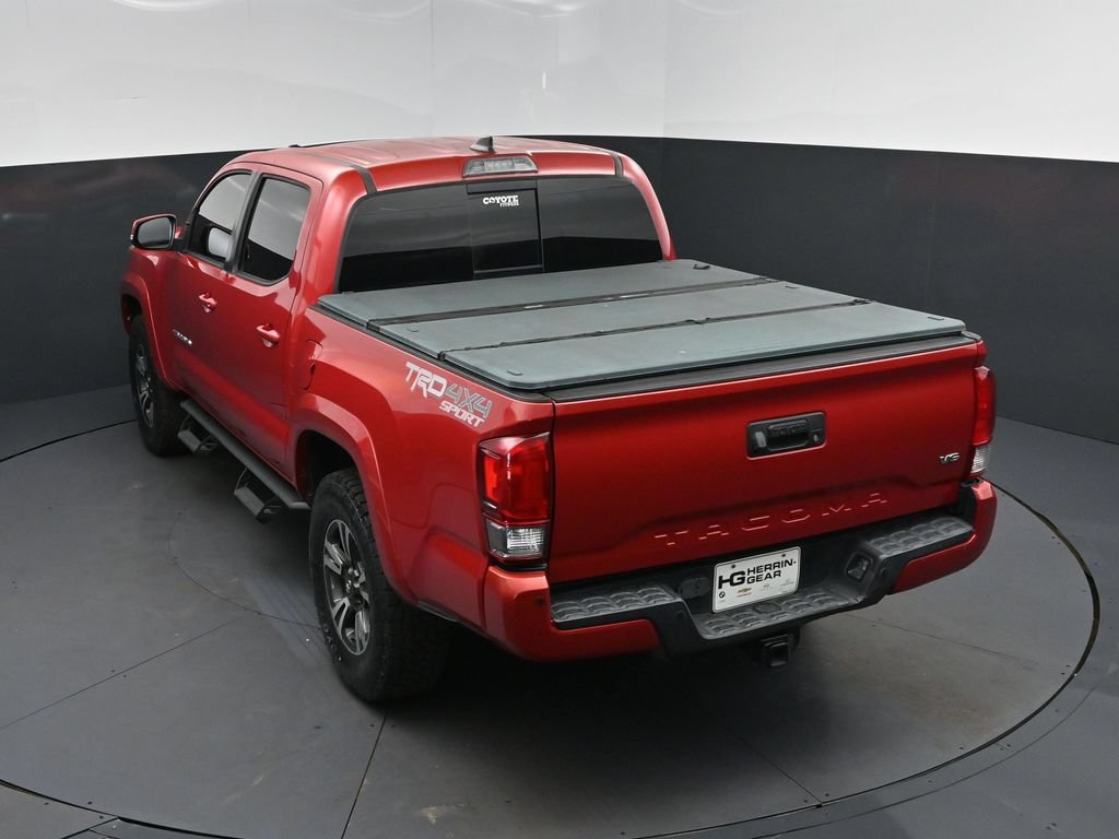 Used 2017 Toyota Tacoma TRD Sport w/ Premium & Technology Package AWD/4WD image 35