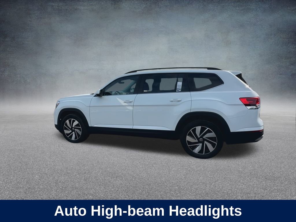 Used 2025 Volkswagen Atlas SE image 14