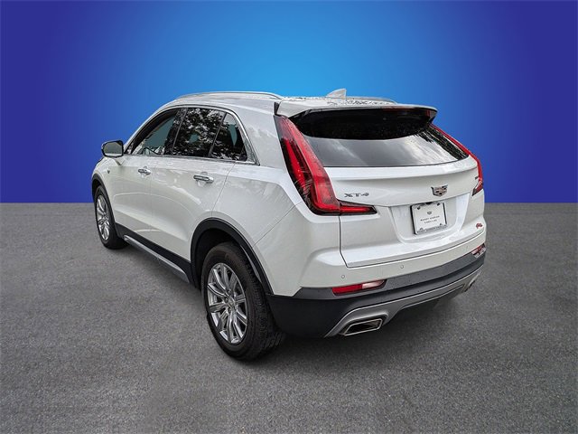 Used 2021 Cadillac XT4 Premium Luxury w/ Driver Awareness Package image 3