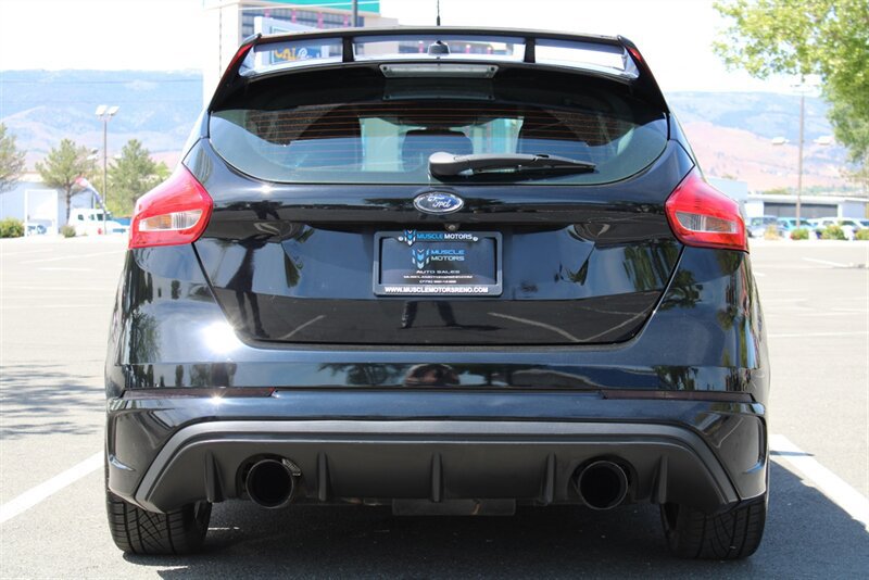 Used 2016 Ford Focus RS AWD/4WD image 7