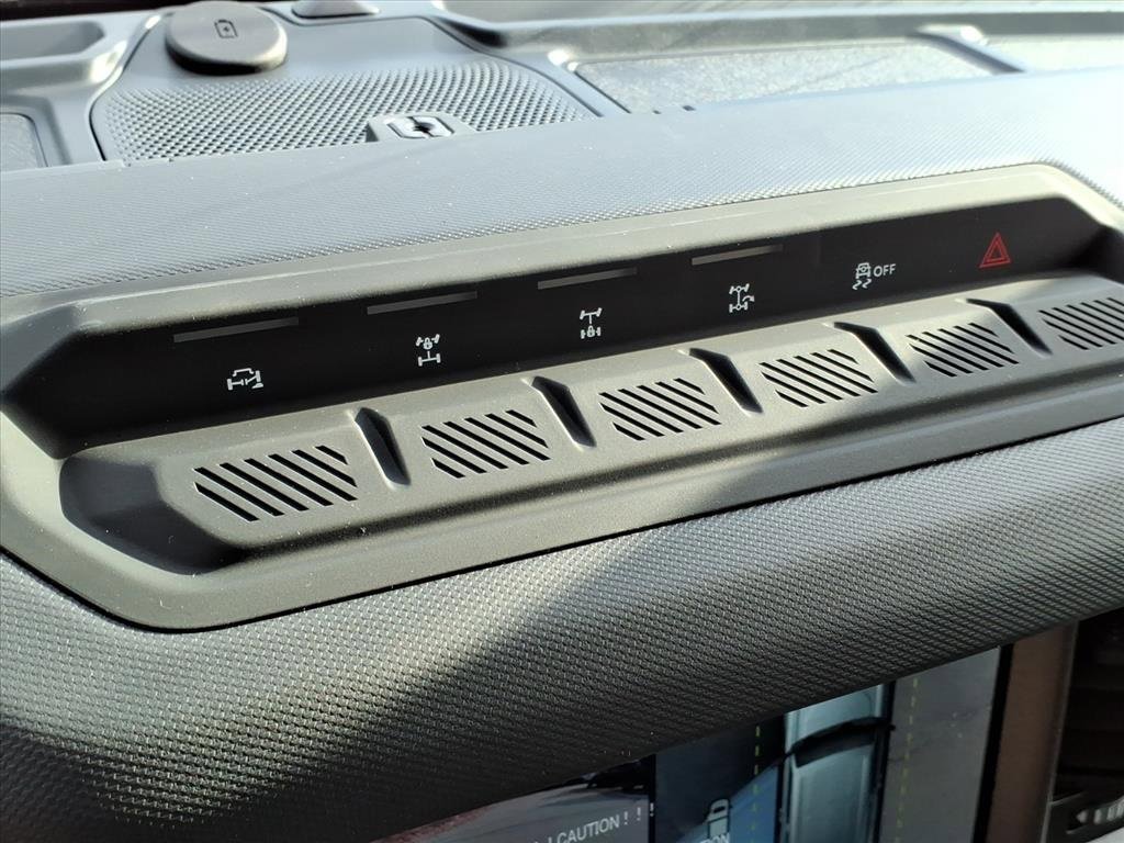 New 2025 Ford Bronco Badlands image 23