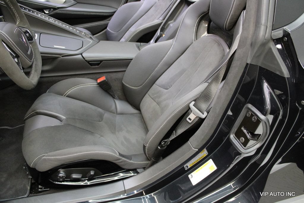 Used 2024 Chevrolet Corvette Stingray Premium Conv w/ Z51 Performance Package RWD image 36