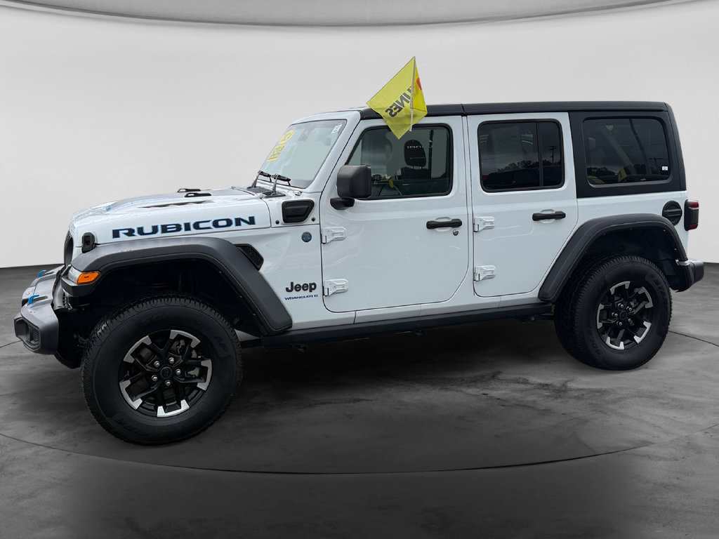 Used 2024 Jeep Wrangler Unlimited Rubicon 4xe AWD/4WD image 5