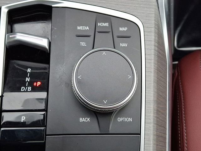 Used 2025 BMW i4 xDrive40i w/ Premium Package image 16