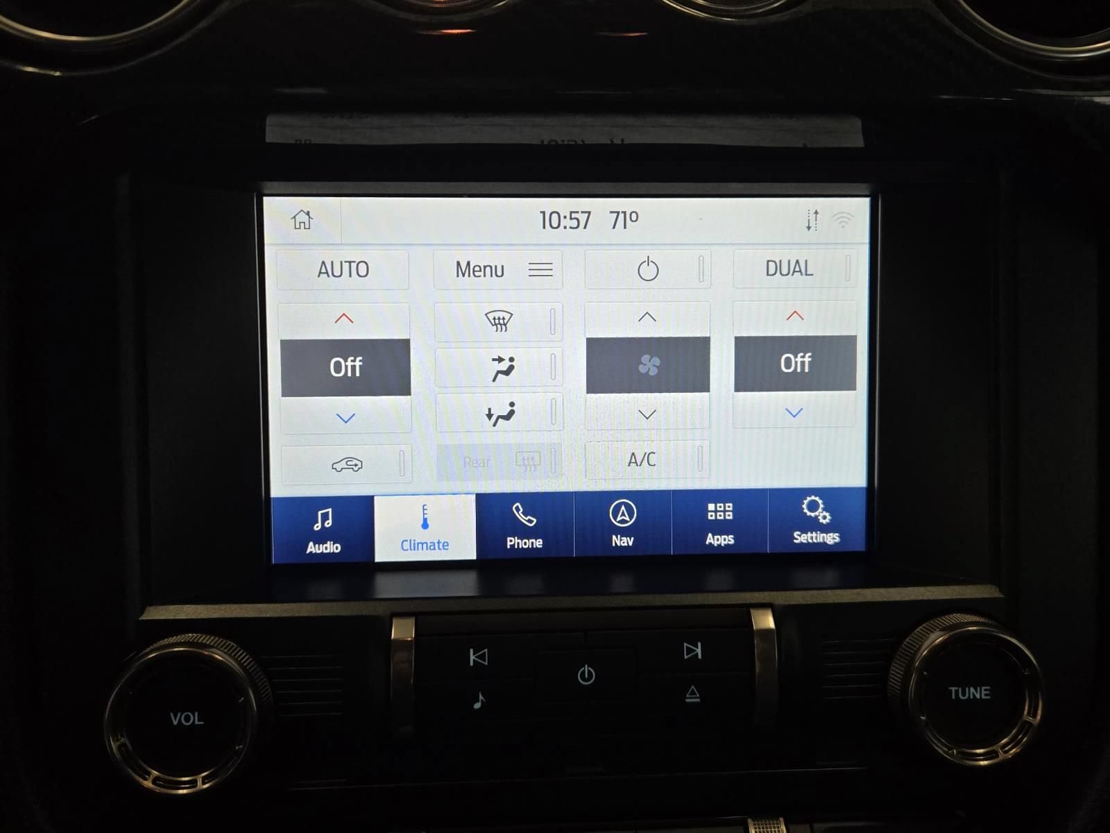 Used 2020 Ford Mustang Shelby GT350 w/ Technology Package RWD image 10