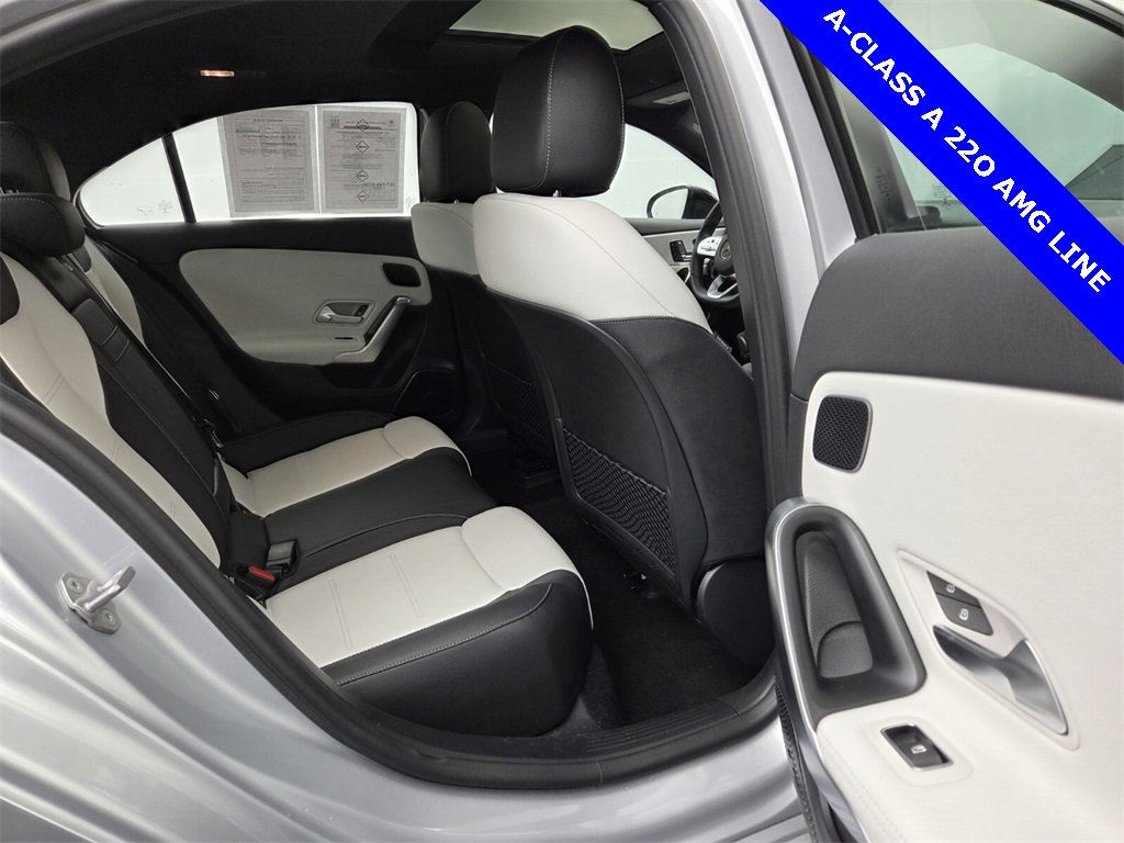 Used 2021 Mercedes-Benz A 220 A 220 image 21
