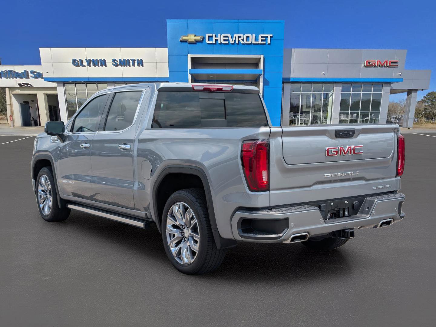 Used 2024 GMC Sierra 1500 Denali w/ Denali Reserve Package image 12