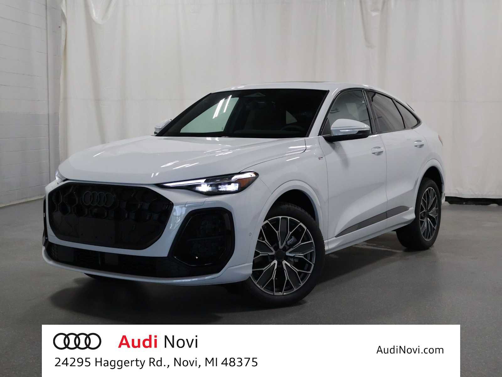 New 2026 Audi Q5 Premium Plus AWD/4WD image 1