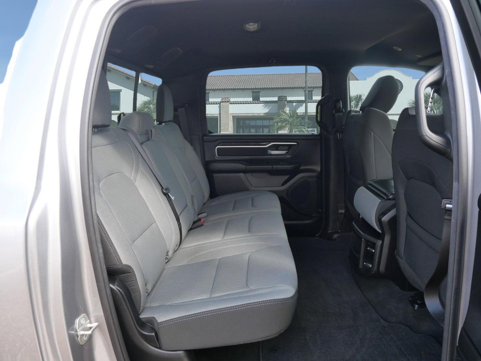 Used 2024 RAM 1500 Lone Star image 12