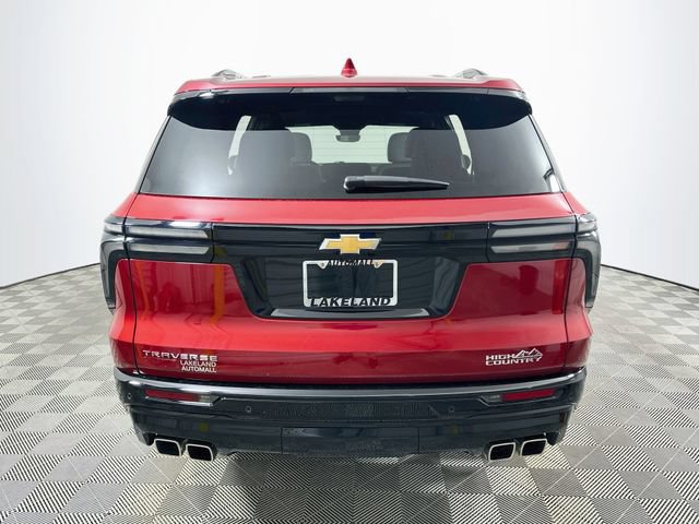 Used 2025 Chevrolet Traverse High Country w/ LPO, Floor Liner Package FWD image 4
