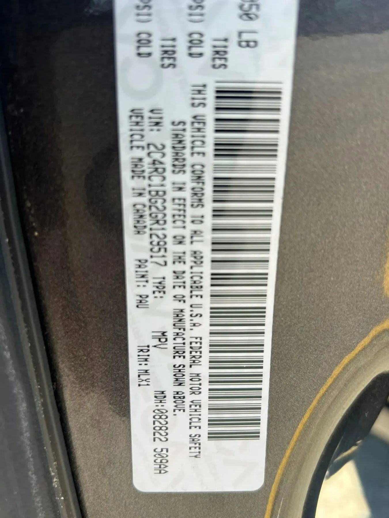 Used 2016 Chrysler Town & Country Touring w/ Driver Convenience Group image 33