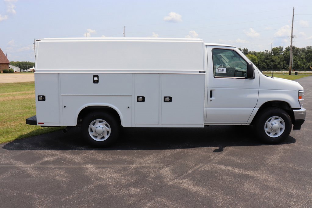 New 2026 Ford E-350 and Econoline 350 Super Duty w/ Power Equipment Group image 23