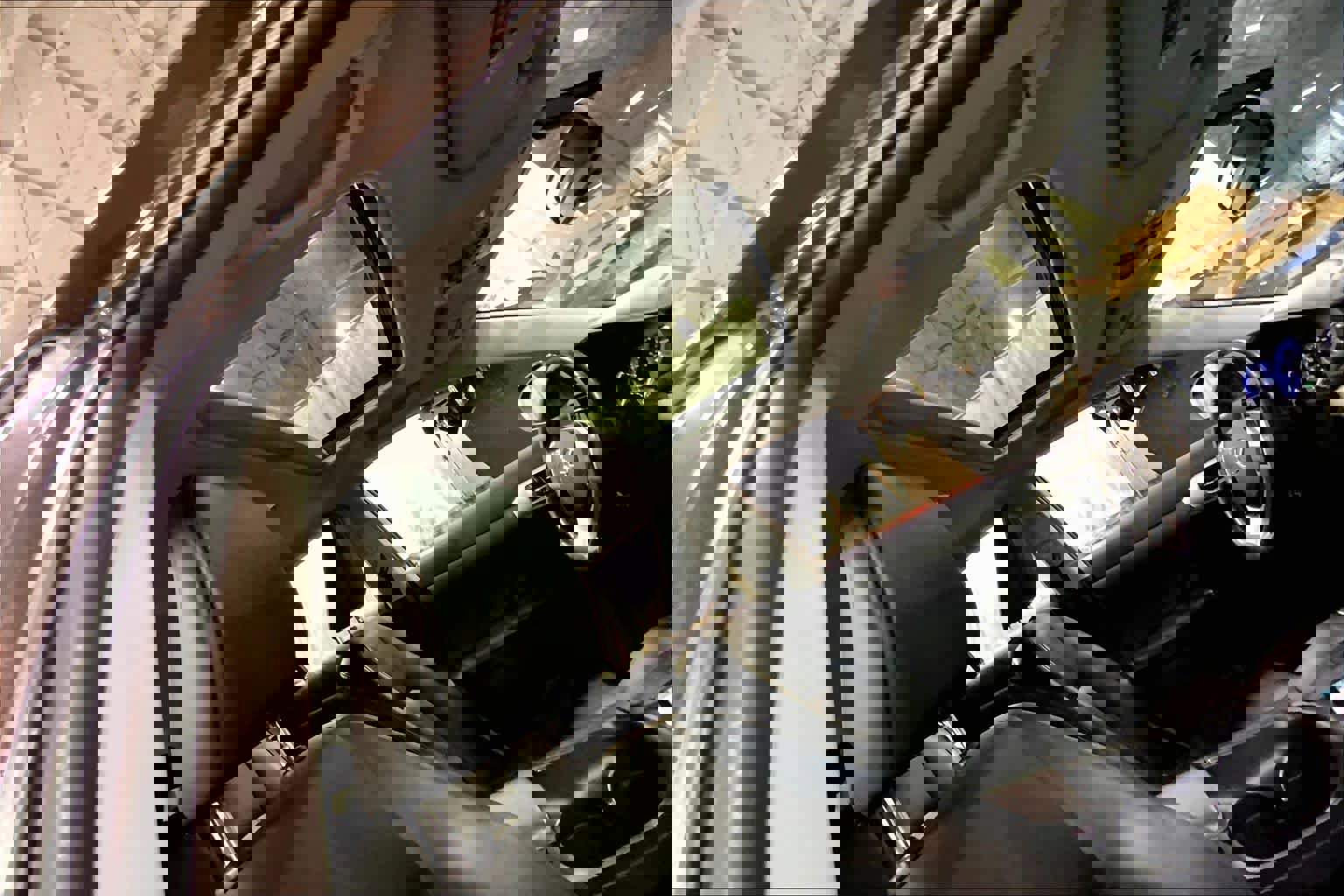 Used 2011 Lexus CT 200h Premium image 12