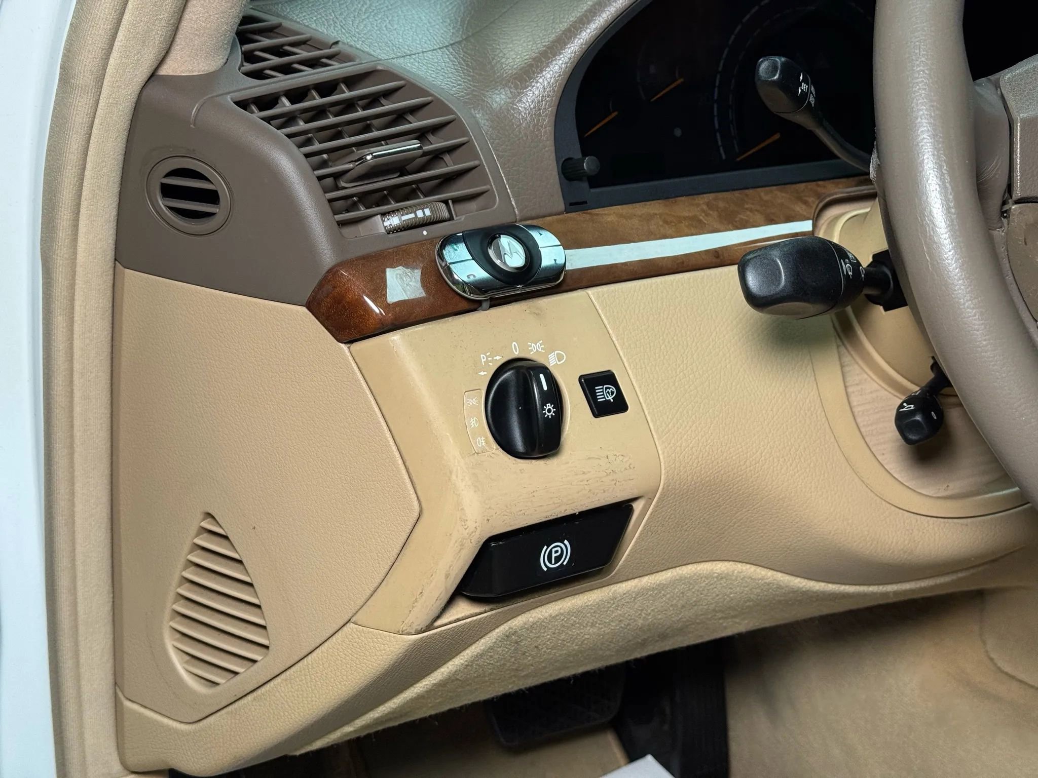 Used 2000 Mercedes-Benz S 500 w/ K2 Opt Pkg image 35