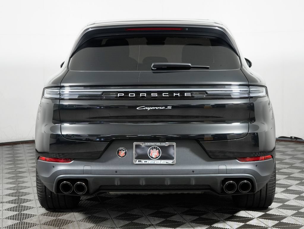 Certified 2026 Porsche Cayenne S w/ Premium Package Plus AWD/4WD image 6