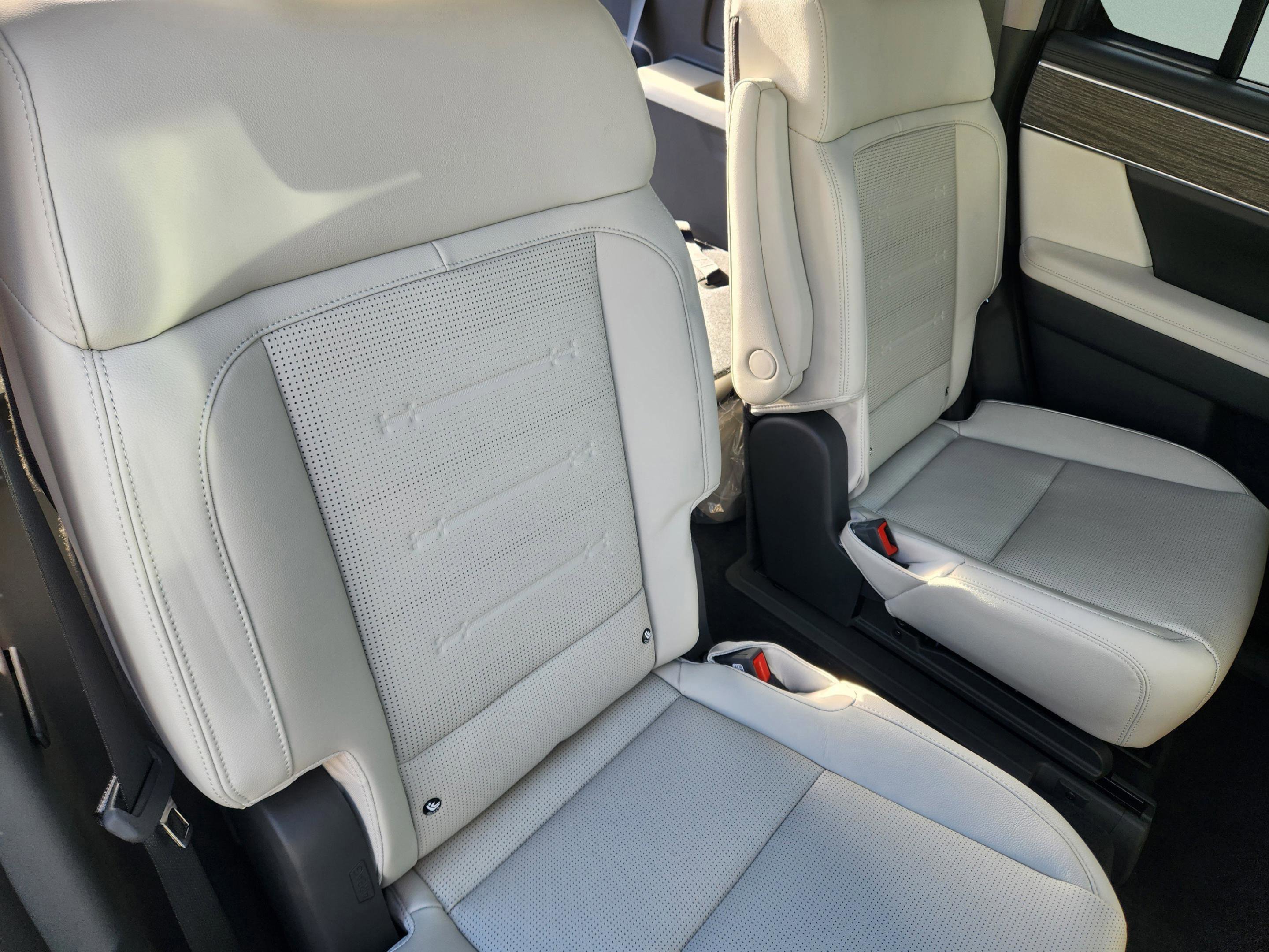 New 2026 Hyundai Santa Fe Limited image 24