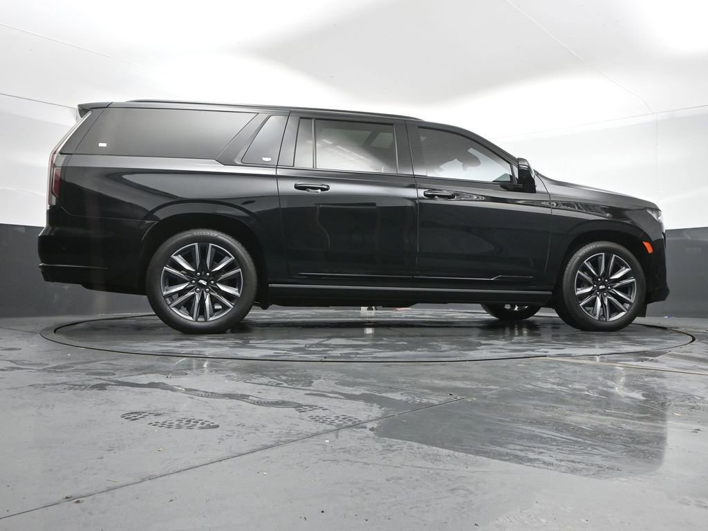 Used 2024 Cadillac Escalade ESV Sport w/ Touring Package AWD/4WD image 44