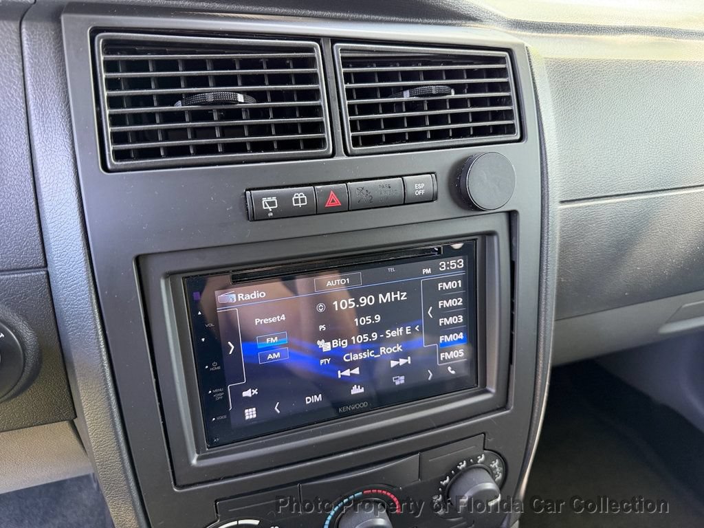Used 2005 Dodge Magnum SE RWD image 49