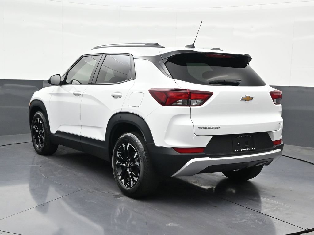 Used 2023 Chevrolet TrailBlazer LT image 3