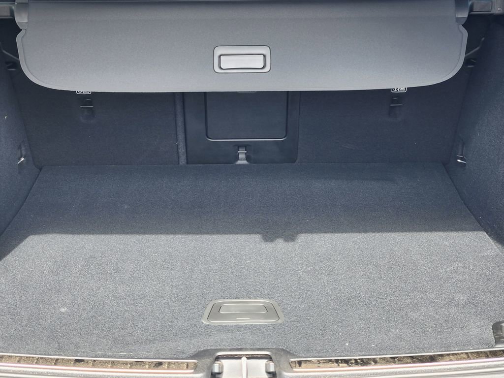 New 2026 Volvo V60 B5 Cross Country Plus w/ Climate Package image 21