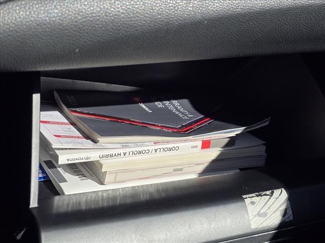 Used 2023 Toyota Corolla LE image 20