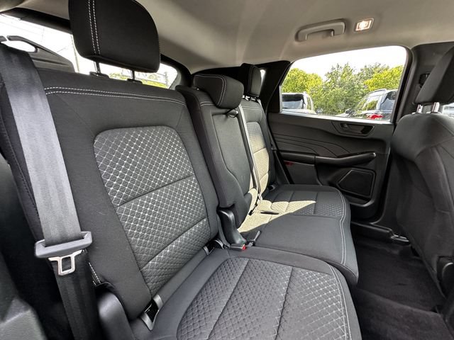 Certified 2023 Ford Escape Active AWD/4WD image 37